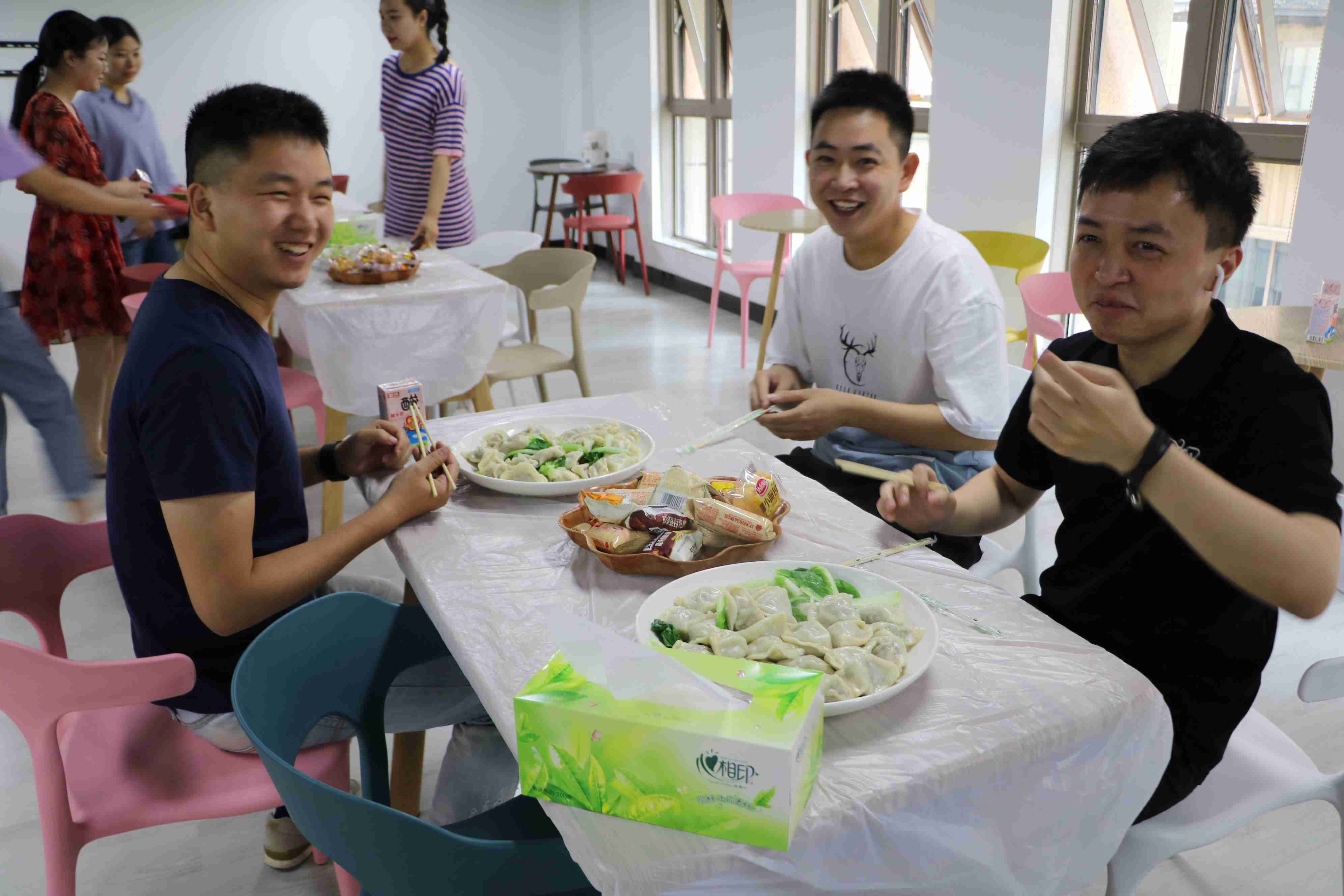 bb5c273bdf89c9582d199e3726bfbcc7_副本.jpg bb5c273bdf89c9582d199e3726bfbcc7_副本.jpg